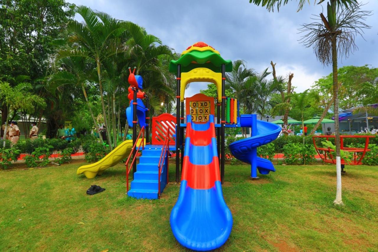 White Feather Resort Kauncha 锡尔瓦萨 外观 照片
