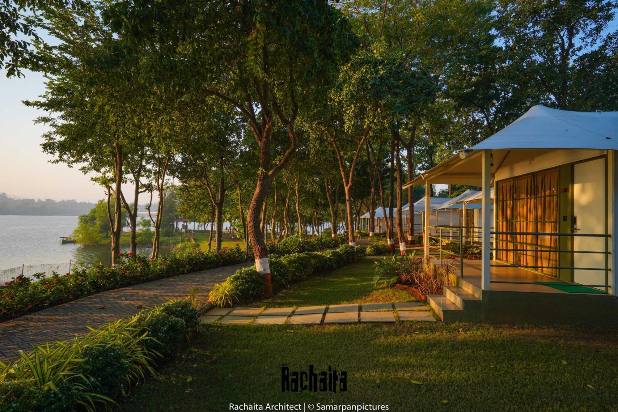 White Feather Resort Kauncha 锡尔瓦萨 外观 照片