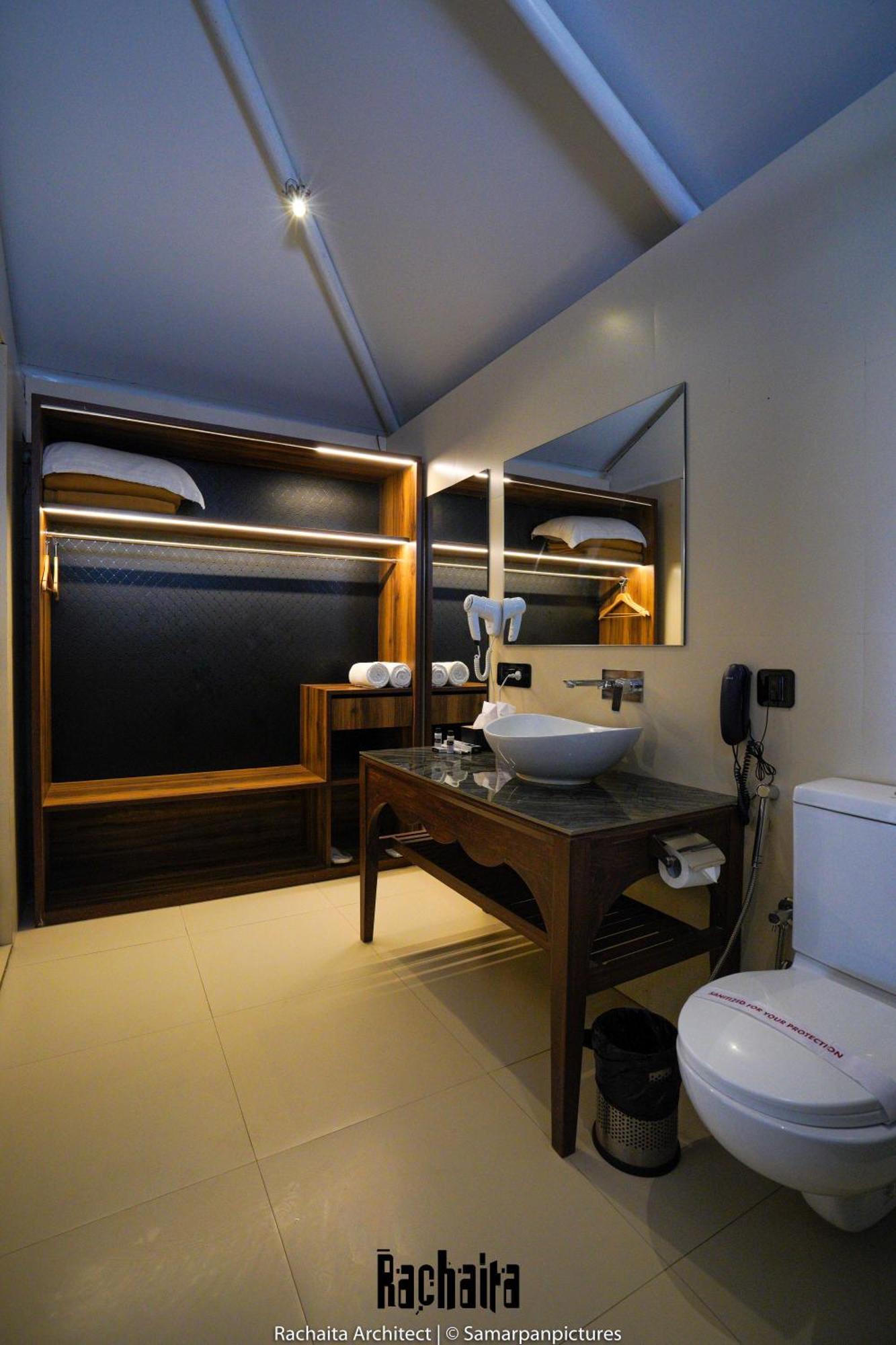 White Feather Resort Kauncha 锡尔瓦萨 外观 照片