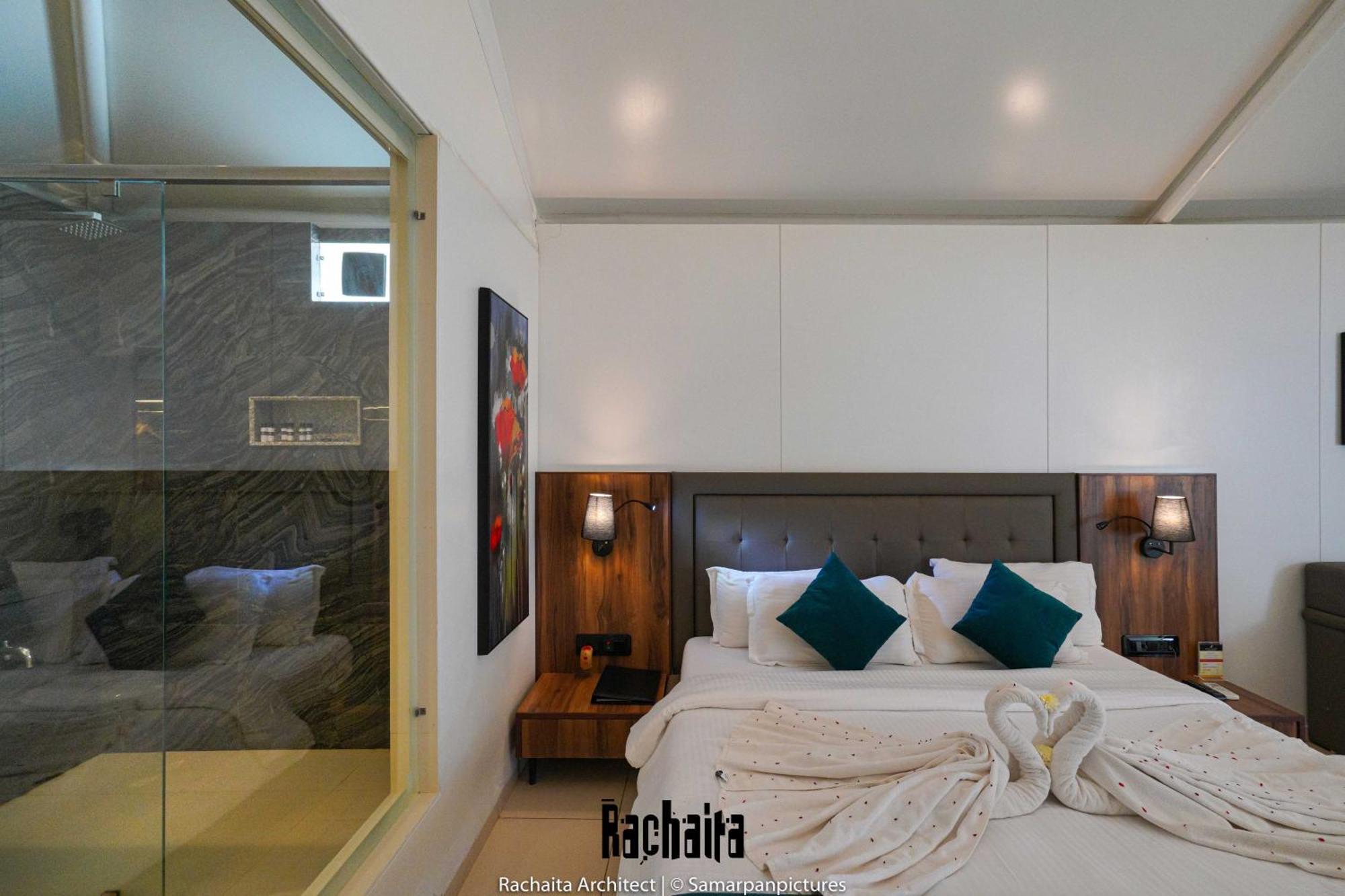 White Feather Resort Kauncha 锡尔瓦萨 外观 照片